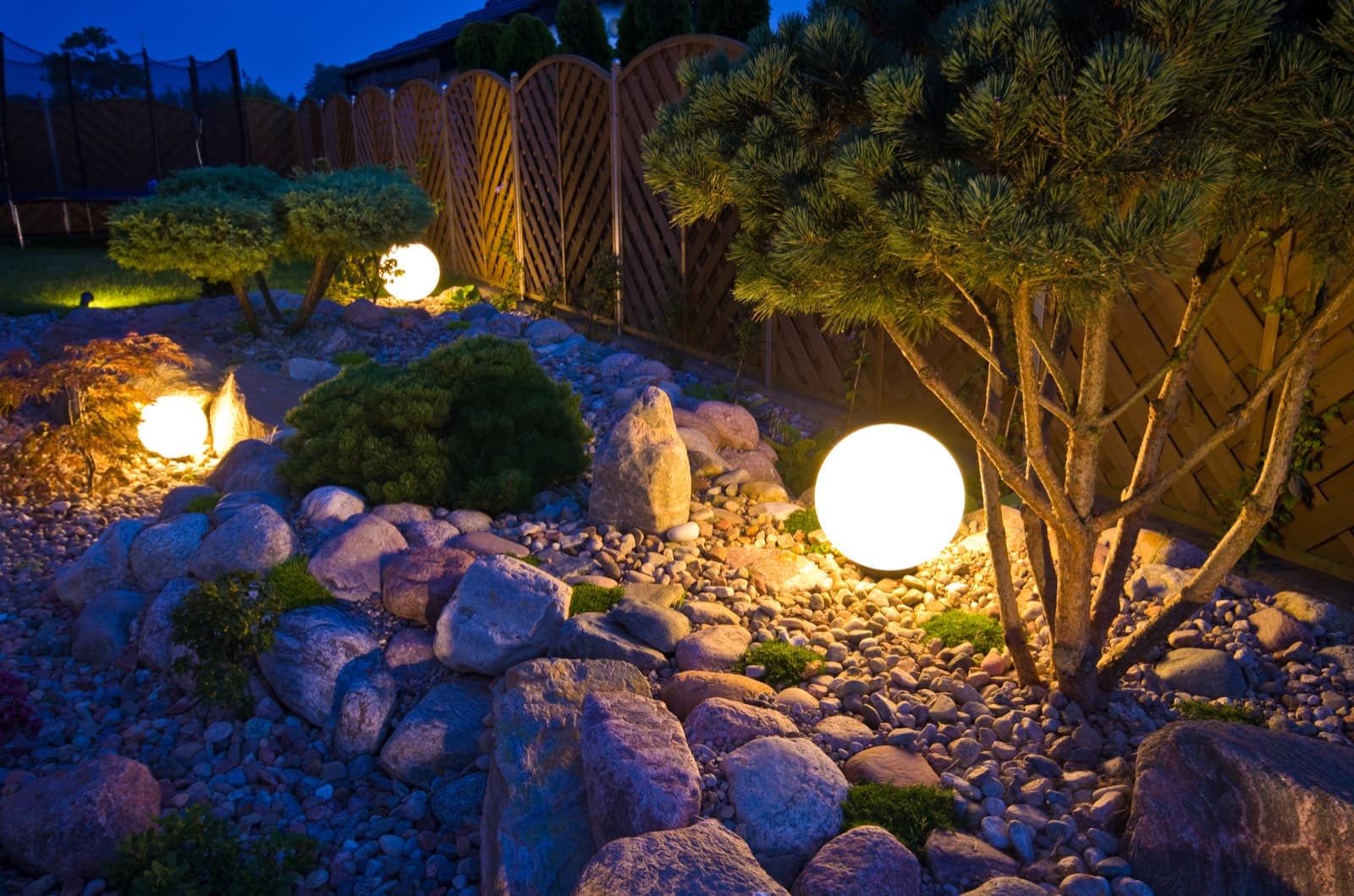 Landscape & Outdoor Lighting by a licensed City Power electrician in the Greater Toronto Area