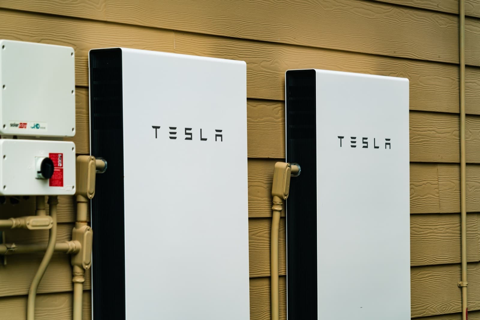 Battery Storage (Tesla Powerwall)